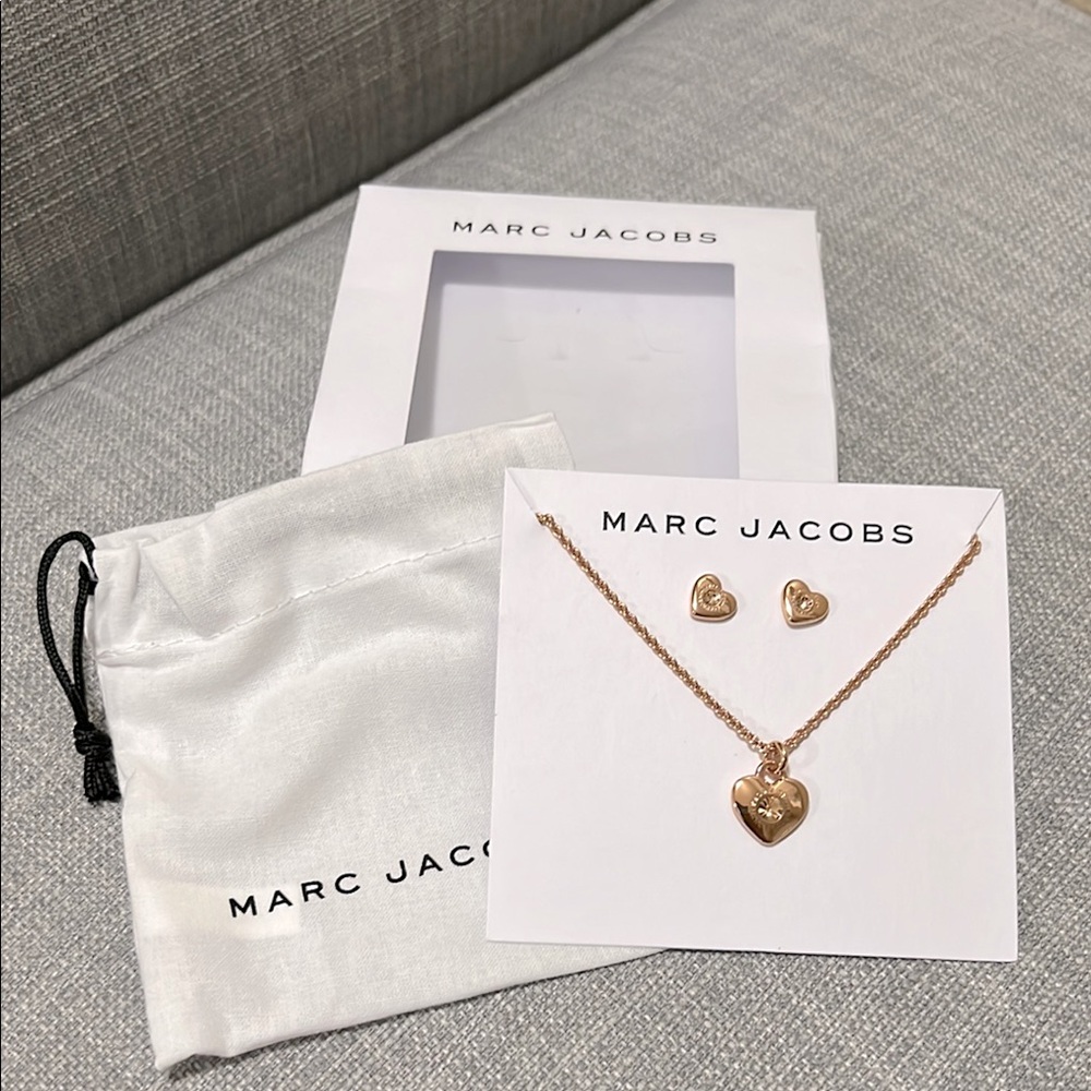 New Marc Jacobs Gold / Crystal Heart Necklace and Earrings set